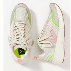 Veja Condor Sneakers pink and green